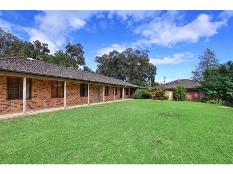 7 Terry Road, Box Hill NSW 2765
